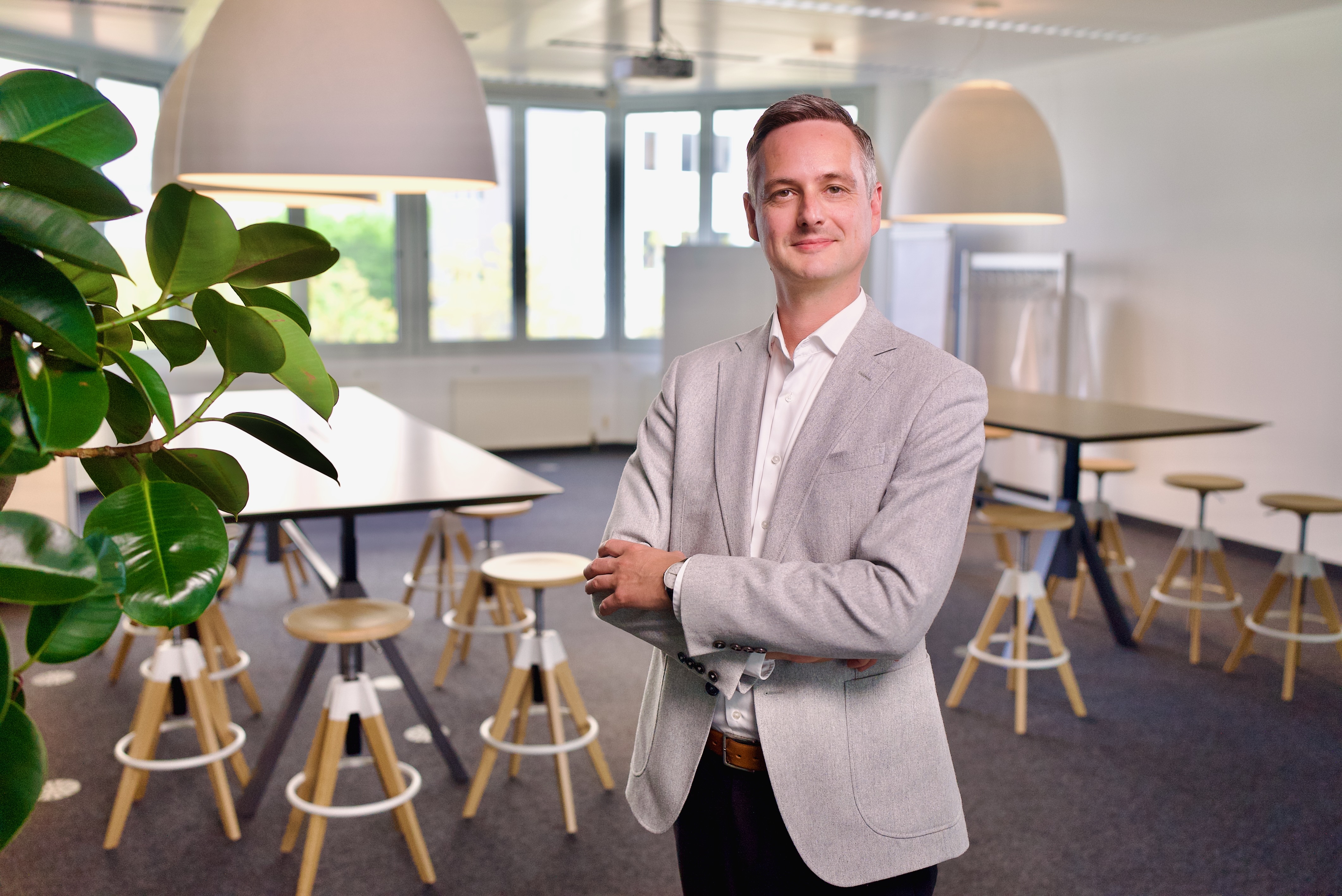 Dr. Stefan Breunig